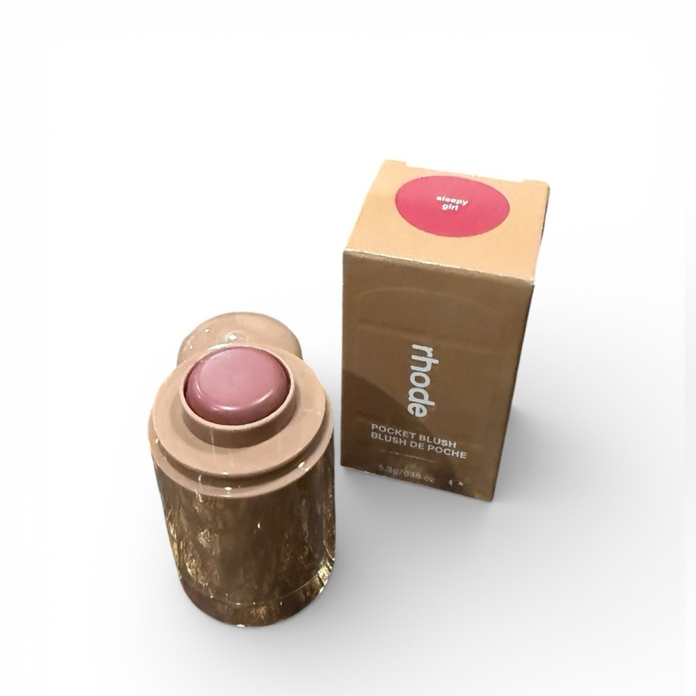 Rhode Beauty blush - Picture 6 of 7